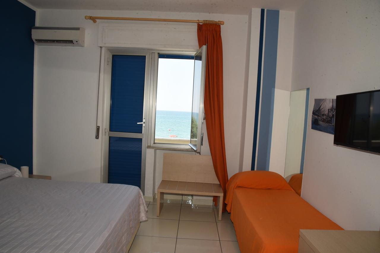 Blu Hotel ปอนเตกัญญาโน ภายนอก รูปภาพ
