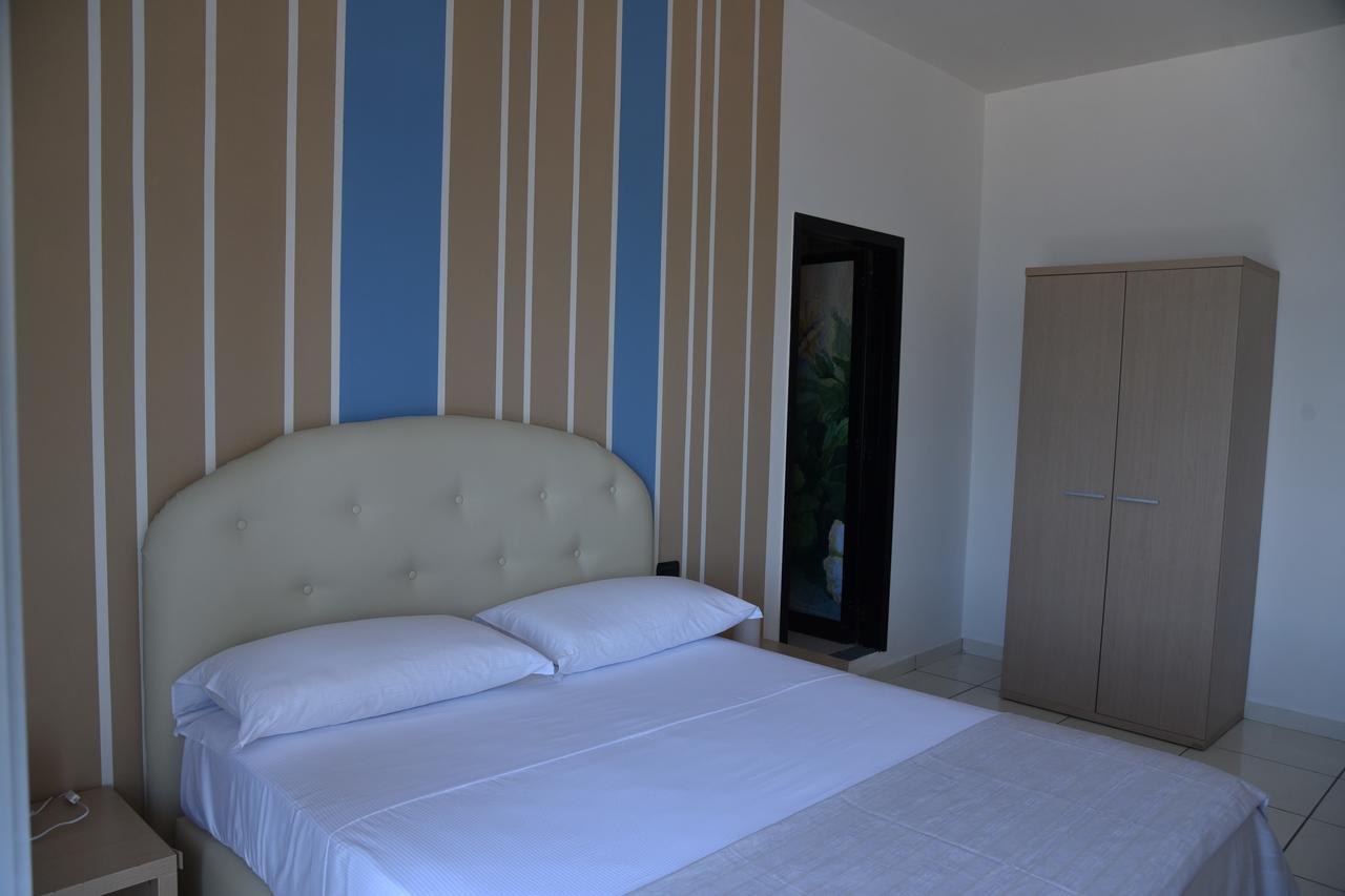 Blu Hotel ปอนเตกัญญาโน ภายนอก รูปภาพ