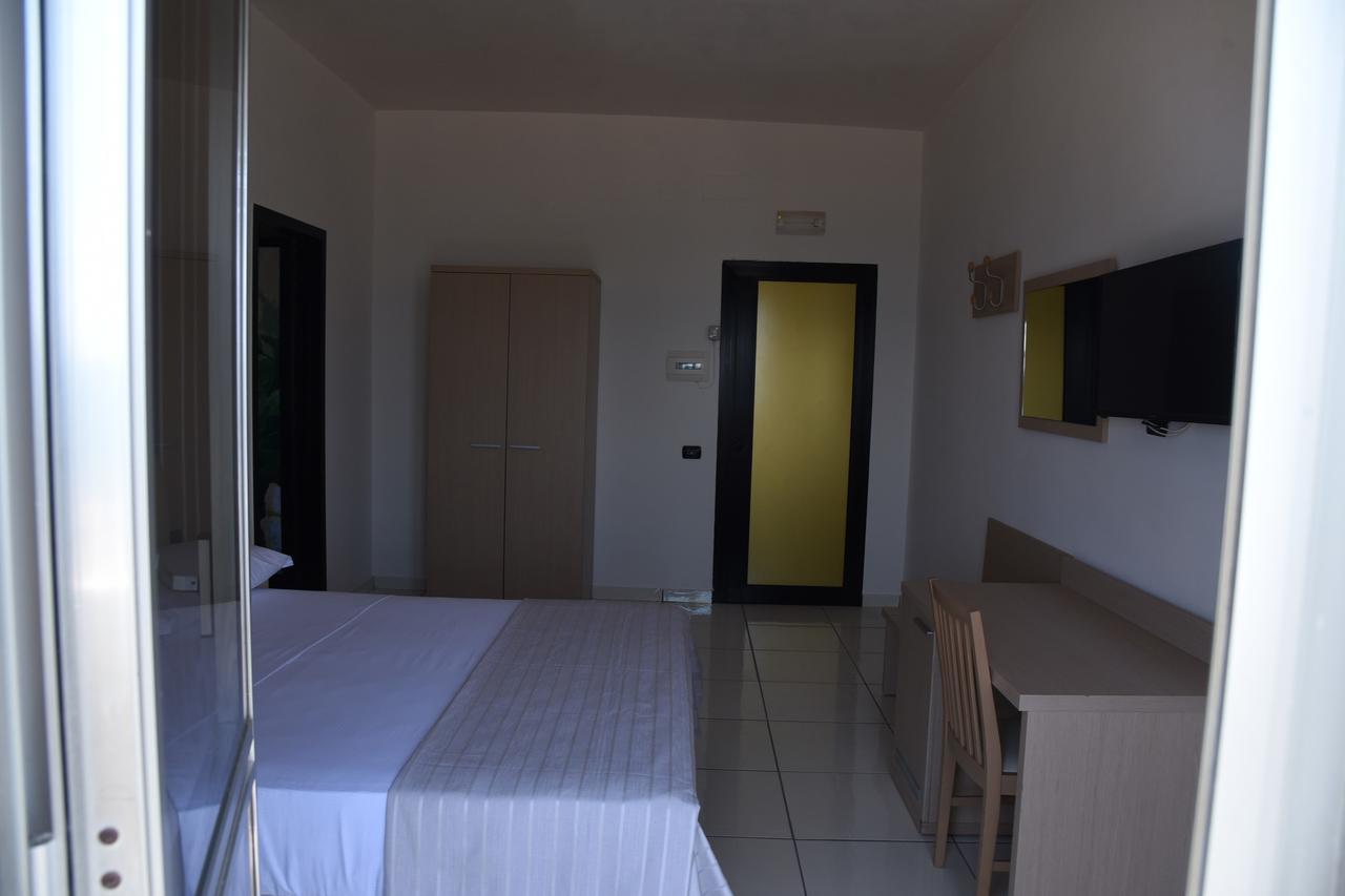 Blu Hotel ปอนเตกัญญาโน ภายนอก รูปภาพ